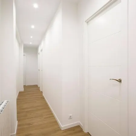 Alhondiga Flat By Next Stop * بلباو