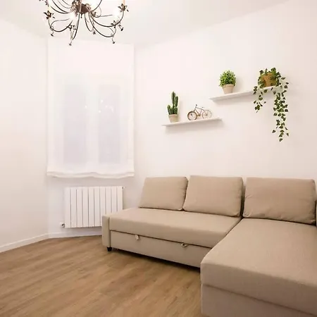 Alhondiga Flat By Next Stop شقة *