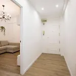 Alhóndiga Flat By Next Stop *